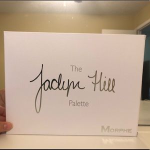 Jacyln x Morphe